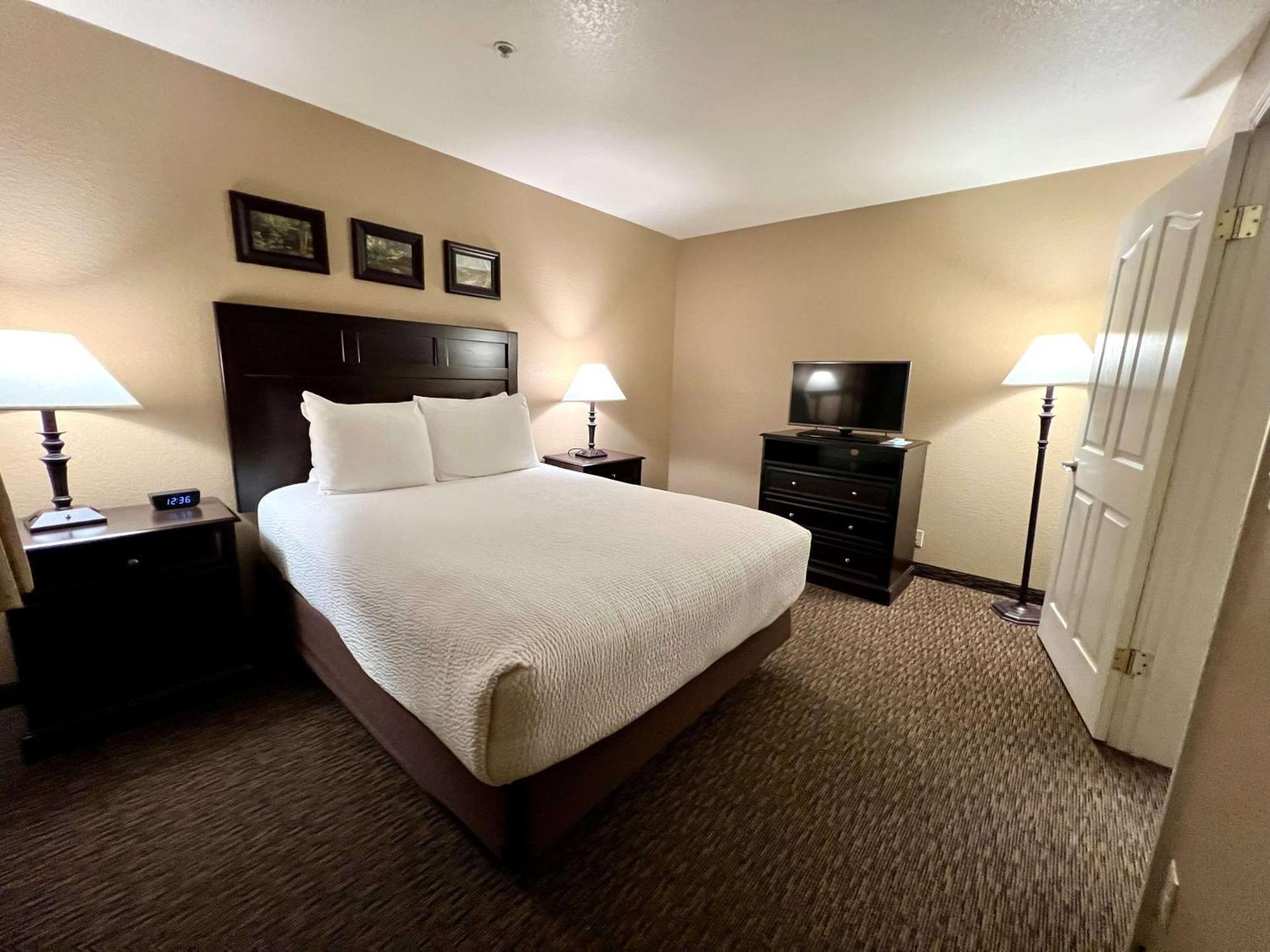 Best Western Country Inn Fortuna Eksteriør billede